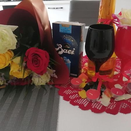 Lar Apartment Focşani 客房 照片