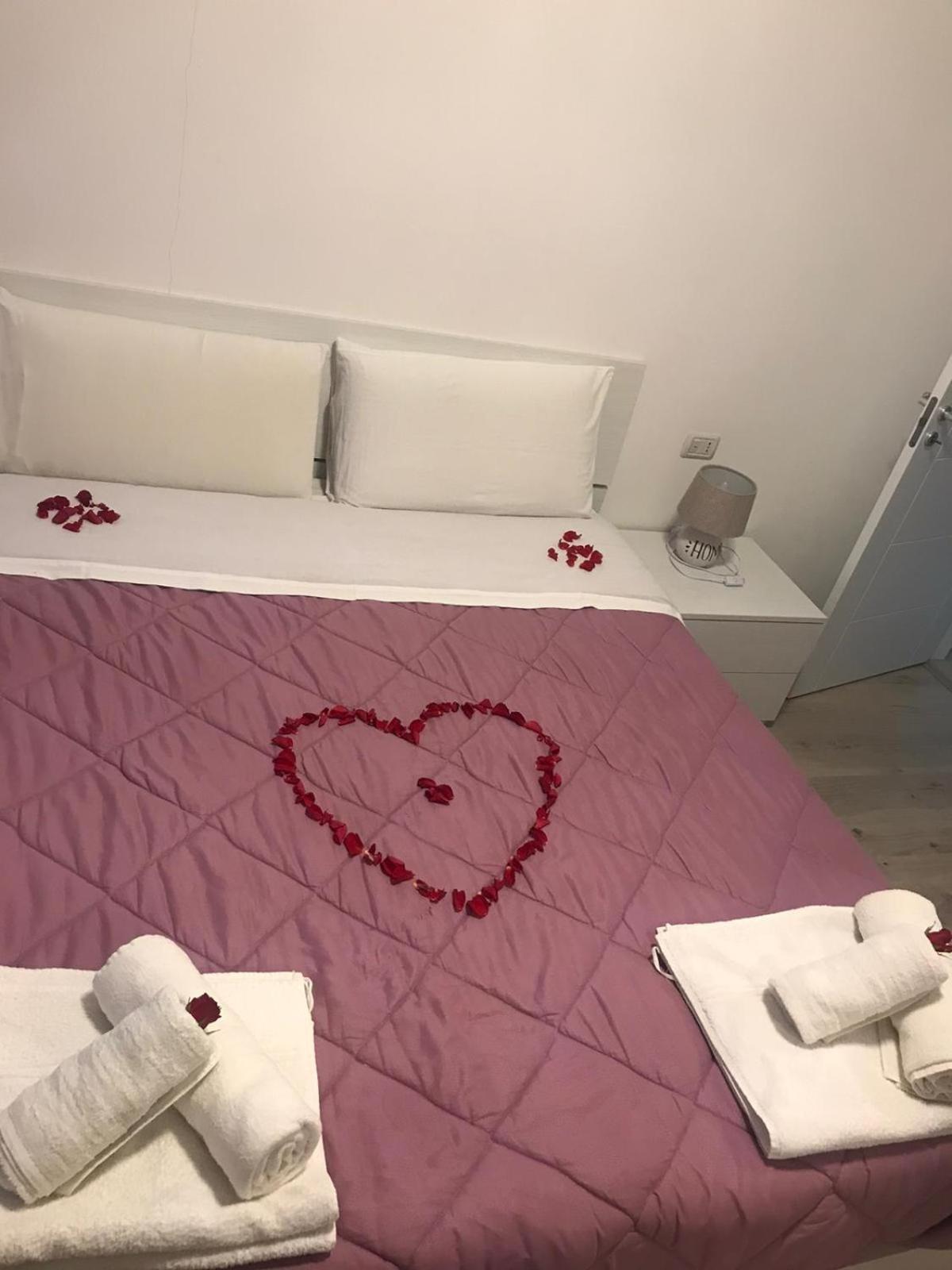 Lar Apartment Focşani 客房 照片